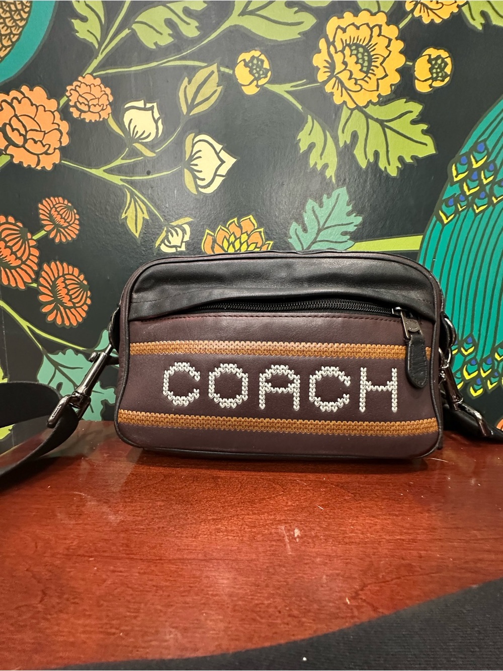Coach Graham Oxblood Leather Camera Crossbody Bag Embroidered - Picture 6 of 11